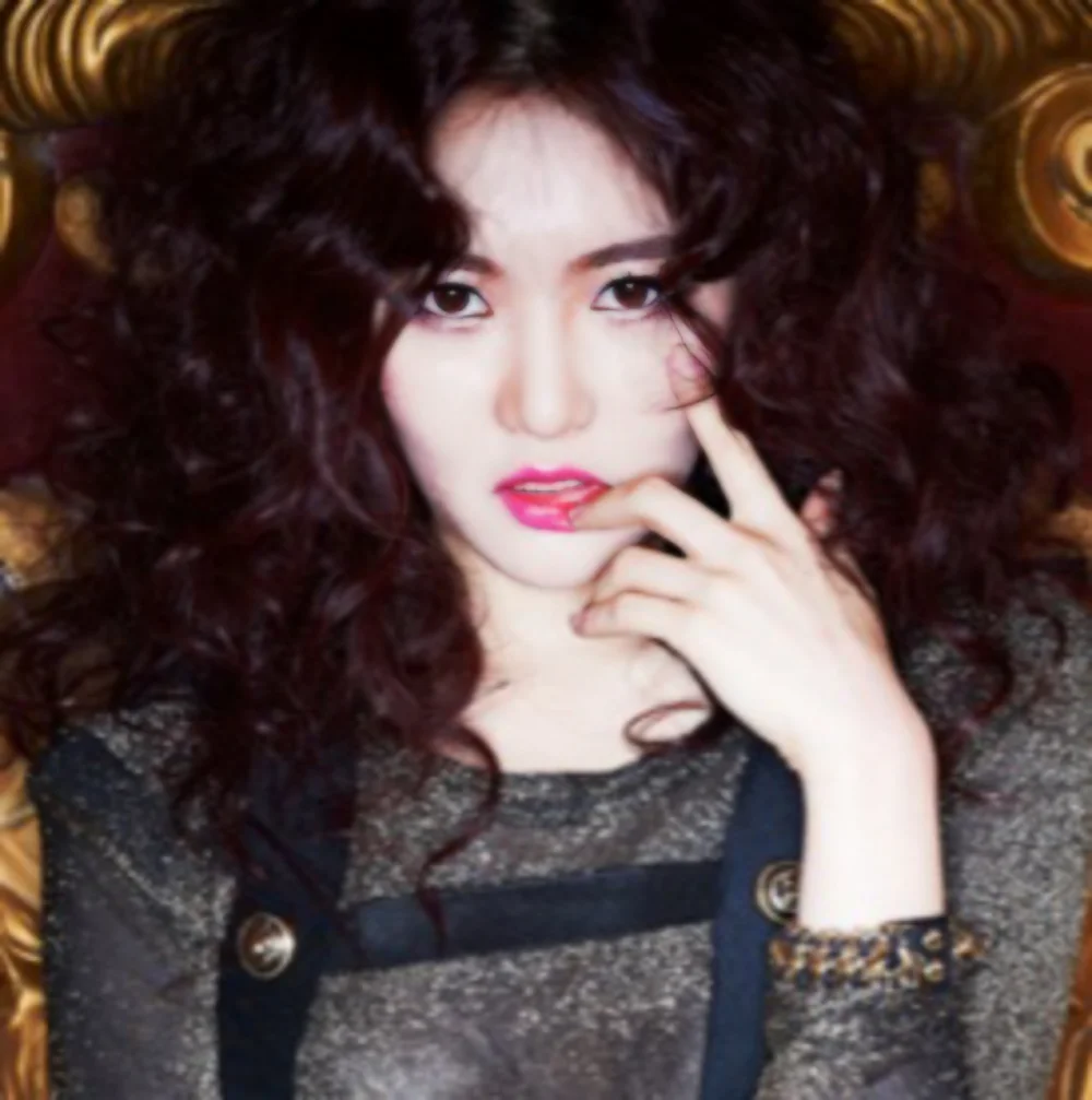 카를라 브루니 프로필