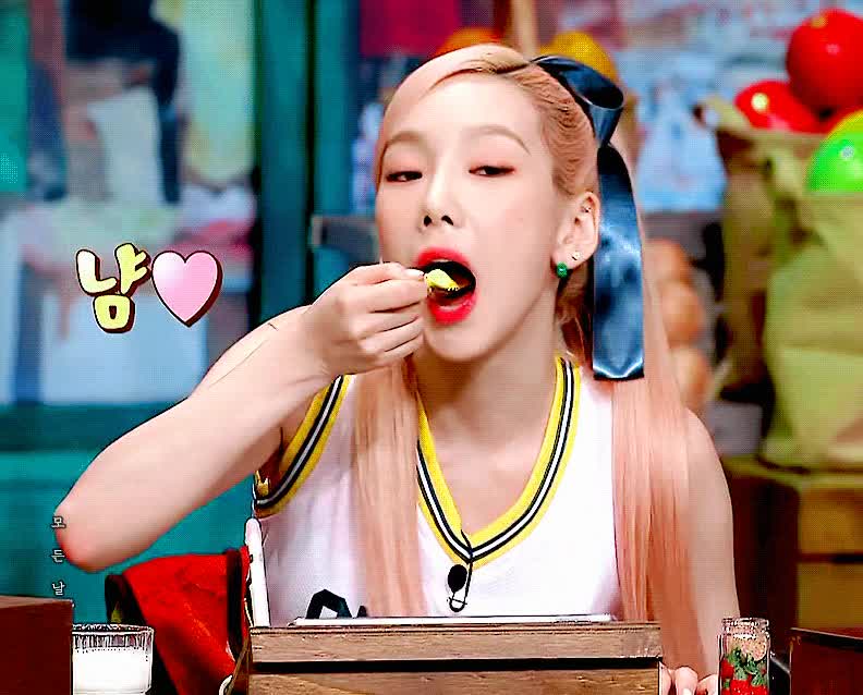 놀토 치어리더 태연 - 걸그룹 직캠 | 아카이브 갤러리 - 이미지 9