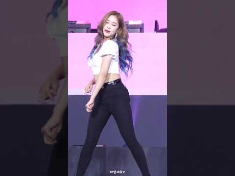 190831 #우주소녀 #다영 - "Boogie Up(부기업)" LG UltraGear Festival 4K 세로캠 - 걸그룹 직캠 | 아카이브 갤러리 - 이미지 1