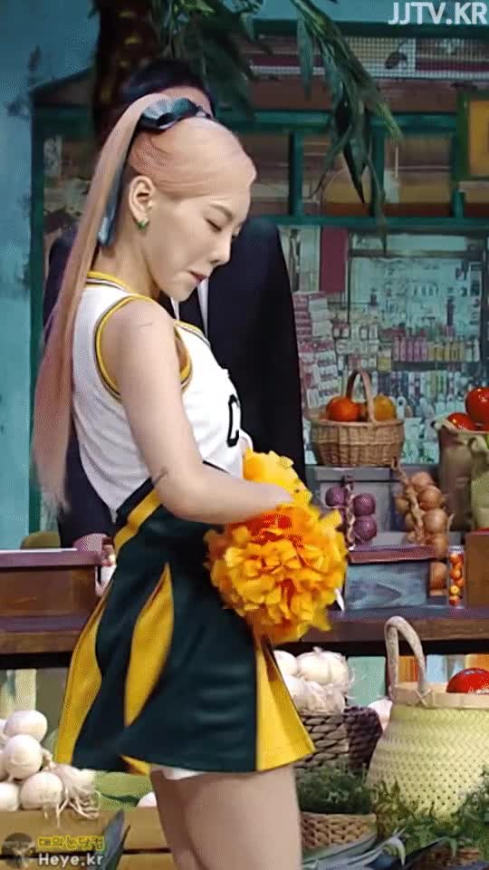 태연 치어리더복장 - 걸그룹 직캠 | 아카이브 갤러리 - 이미지 4