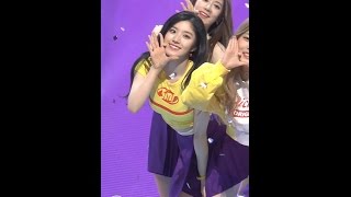 프리스틴 시연 직캠 WEE WOO PRISTIN XIYEON - 걸그룹 직캠 | 아카이브 갤러리 - 이미지 1