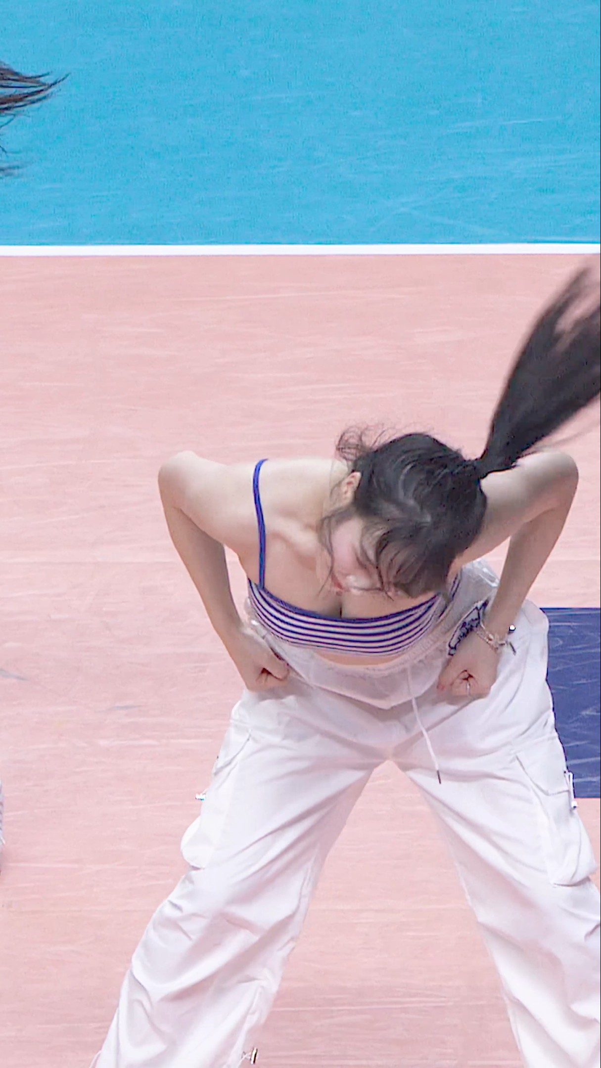 [4k] 24-25 우리카드배구단 박민서치어리더 내가 제일 잘나가 : 공연 직캠 #shorts #우리카드 #배구 #박민서 #치어리더 #공연 #영상 #직캠 - 모델·치어리더 갤러리