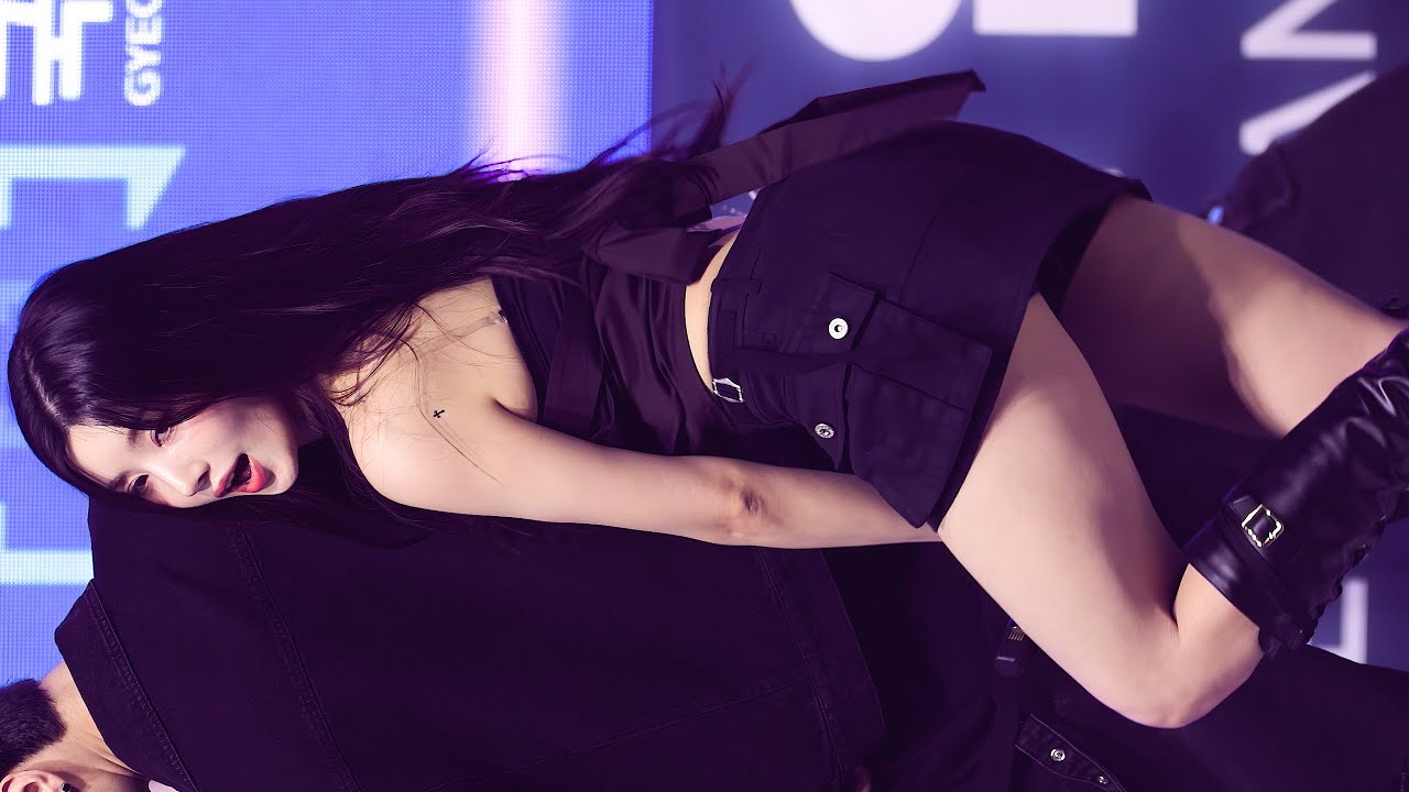 250304 권은비 KWON EUNBI - 사보타지 SABOTAGE 아이즈원 | 세로 직캠 | 국립경국대학교 신입생 입학식 오리엔테이션 안동대학교 [KPOP FanCam 4K] - 걸그룹 직캠 | 아카이브 갤러리