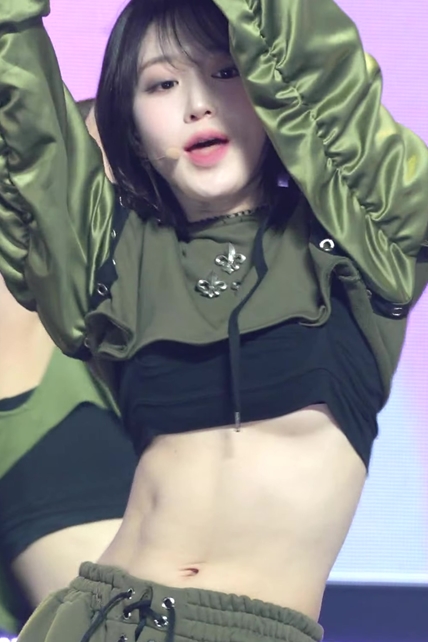 언더붑 엔믹스 해원 움짤 - 걸그룹 갤러리 언더붑 엔믹스 해원 움짤 - 걸그룹 갤러리