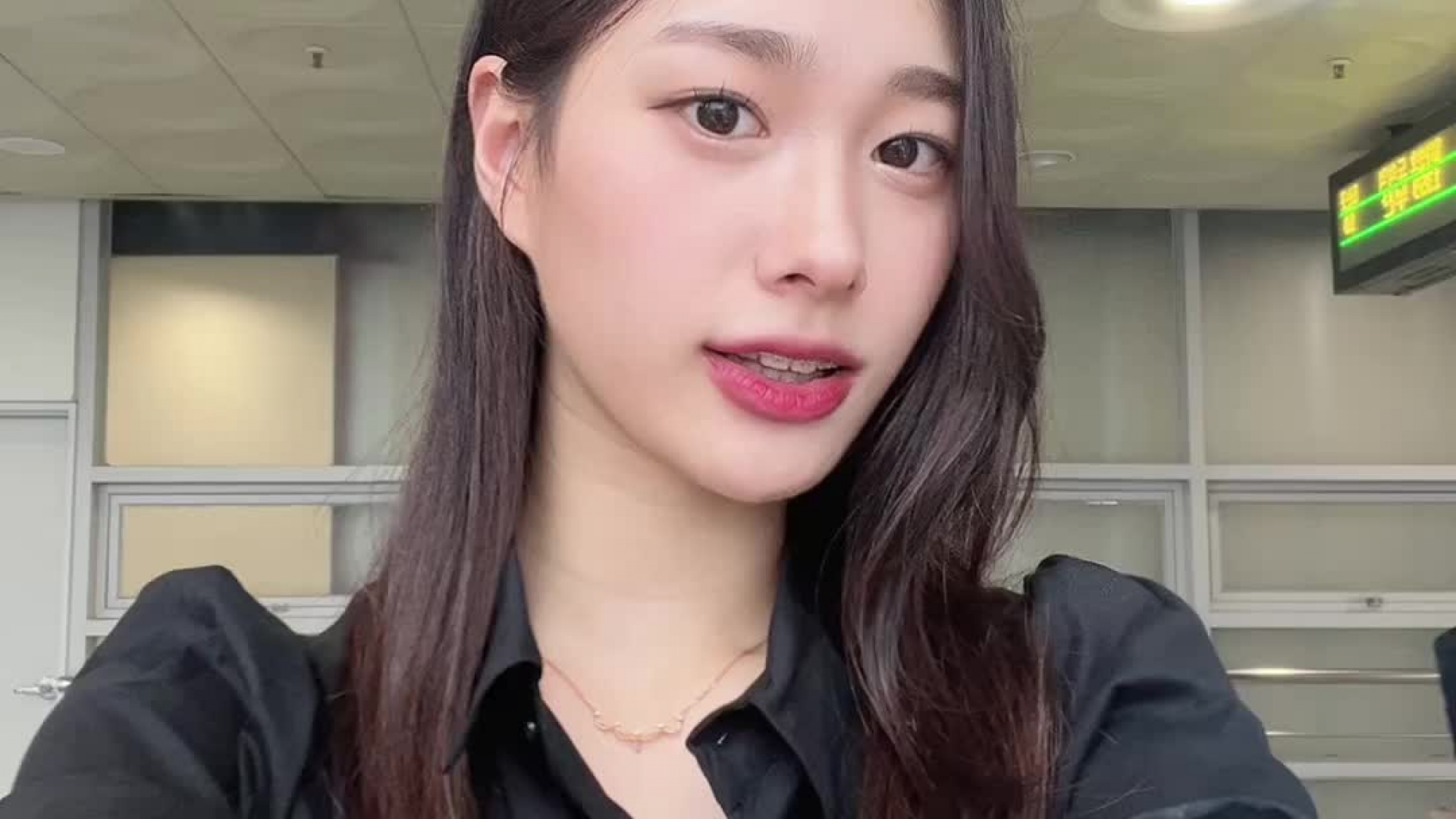 su060928 코감기 · 2024-7-14  팔로잉 대전 안녕#코감기 - 틱톡 숏폼 | K-POP TikTok Short Form 갤러리