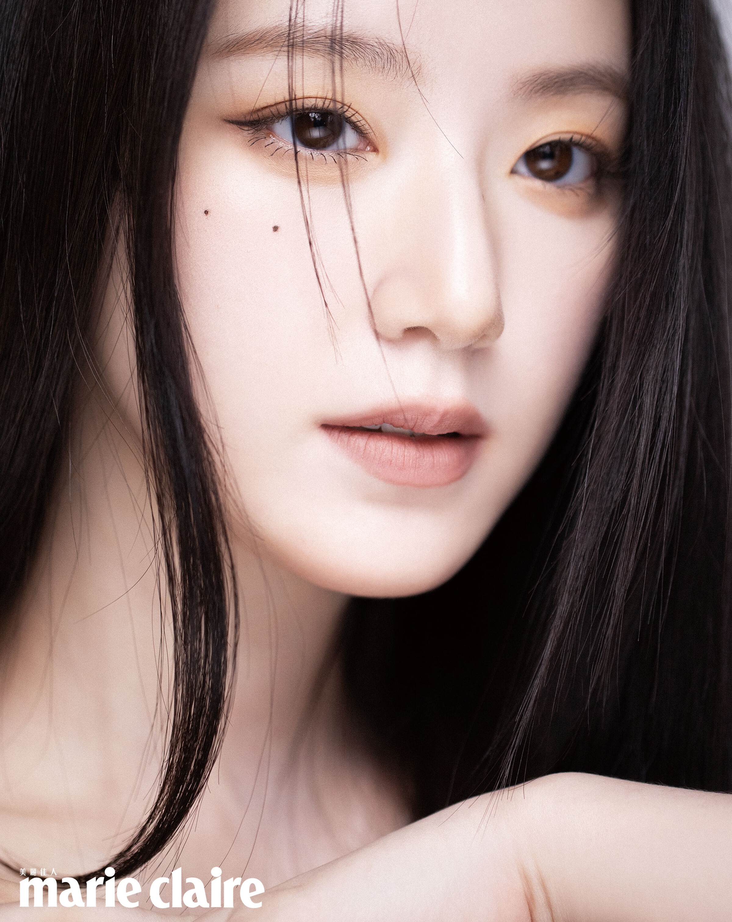 (G)I-DLE((여자)아이들) 슈화(Shuhua) 마리끌레르 대만 2025년 2월호 화보 고화질 - 걸그룹 갤러리 (G)I-DLE((여자)아이들) 슈화(Shuhua) 마리끌레르 대만 2025년 2월호 화보 고화질 - 걸그룹 갤러리