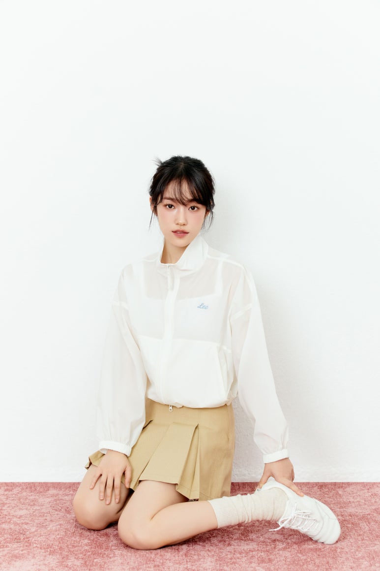노윤서(Roh Yoon-seo) 리(Lee) 25 SPRING 컬렉션 화보-2 고화질 - 걸그룹 갤러리