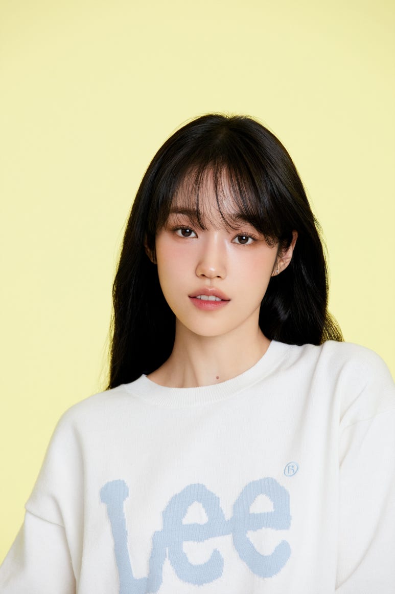 노윤서(Roh Yoon-seo) 리(Lee) 25 SPRING 컬렉션 화보-2 고화질 - 걸그룹 갤러리