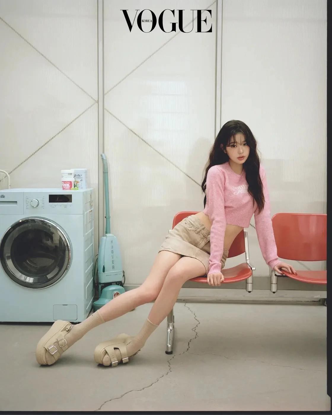 아이브 장원영 보그 화보 - 걸그룹 갤러리