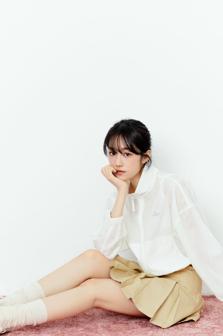 노윤서(Roh Yoon-seo) 리(Lee) 25 SPRING 컬렉션 화보-2 고화질 - 걸그룹 갤러리