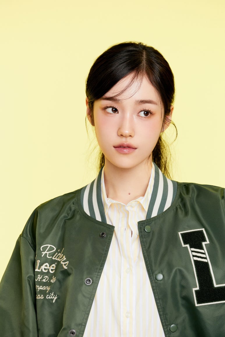 노윤서(Roh Yoon-seo) 리(Lee) 25 SPRING 컬렉션 화보-2 고화질 - 걸그룹 갤러리