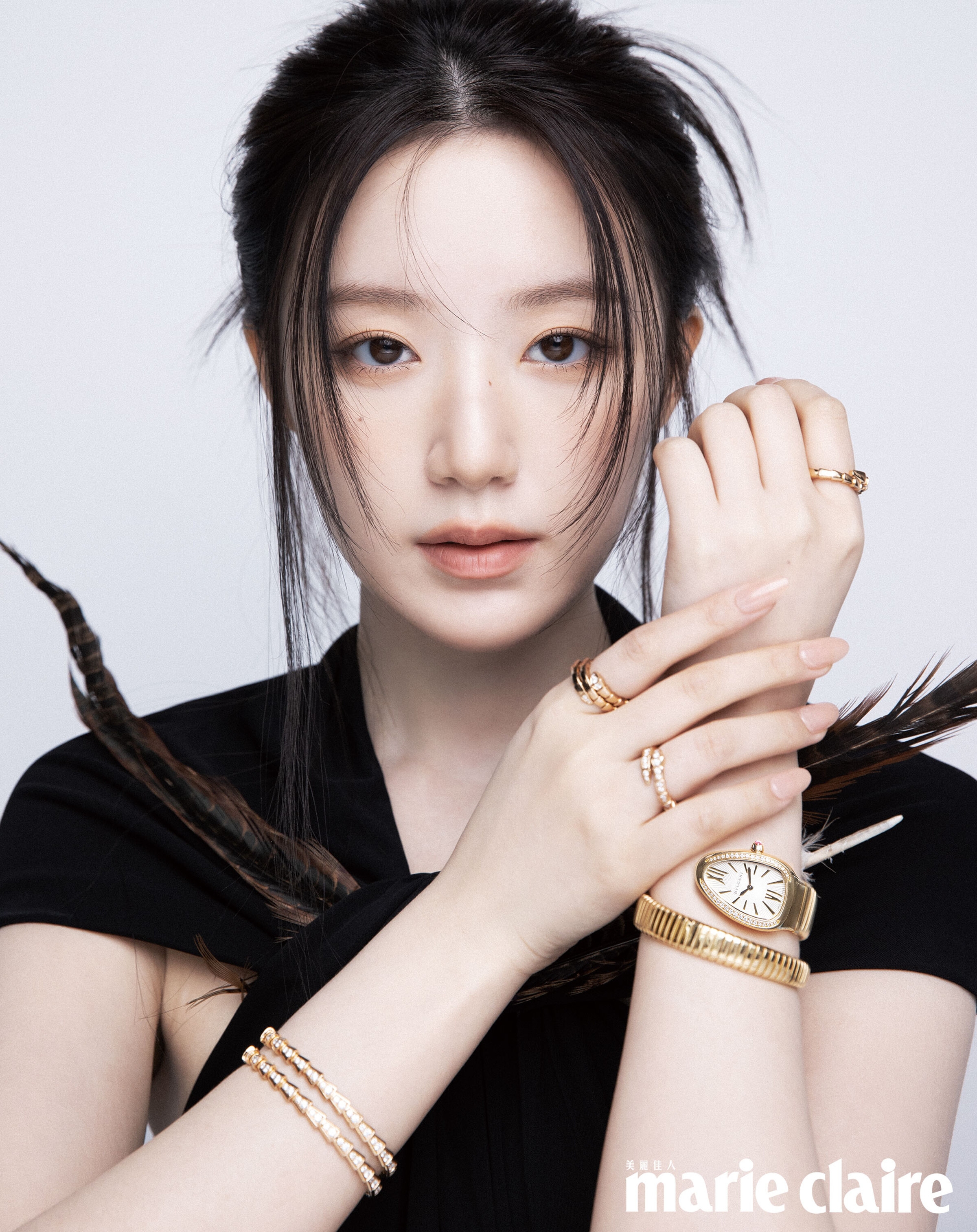 (G)I-DLE((여자)아이들) 슈화(Shuhua) 마리끌레르 대만 2025년 2월호 화보 고화질 - 걸그룹 갤러리 (G)I-DLE((여자)아이들) 슈화(Shuhua) 마리끌레르 대만 2025년 2월호 화보 고화질 - 걸그룹 갤러리