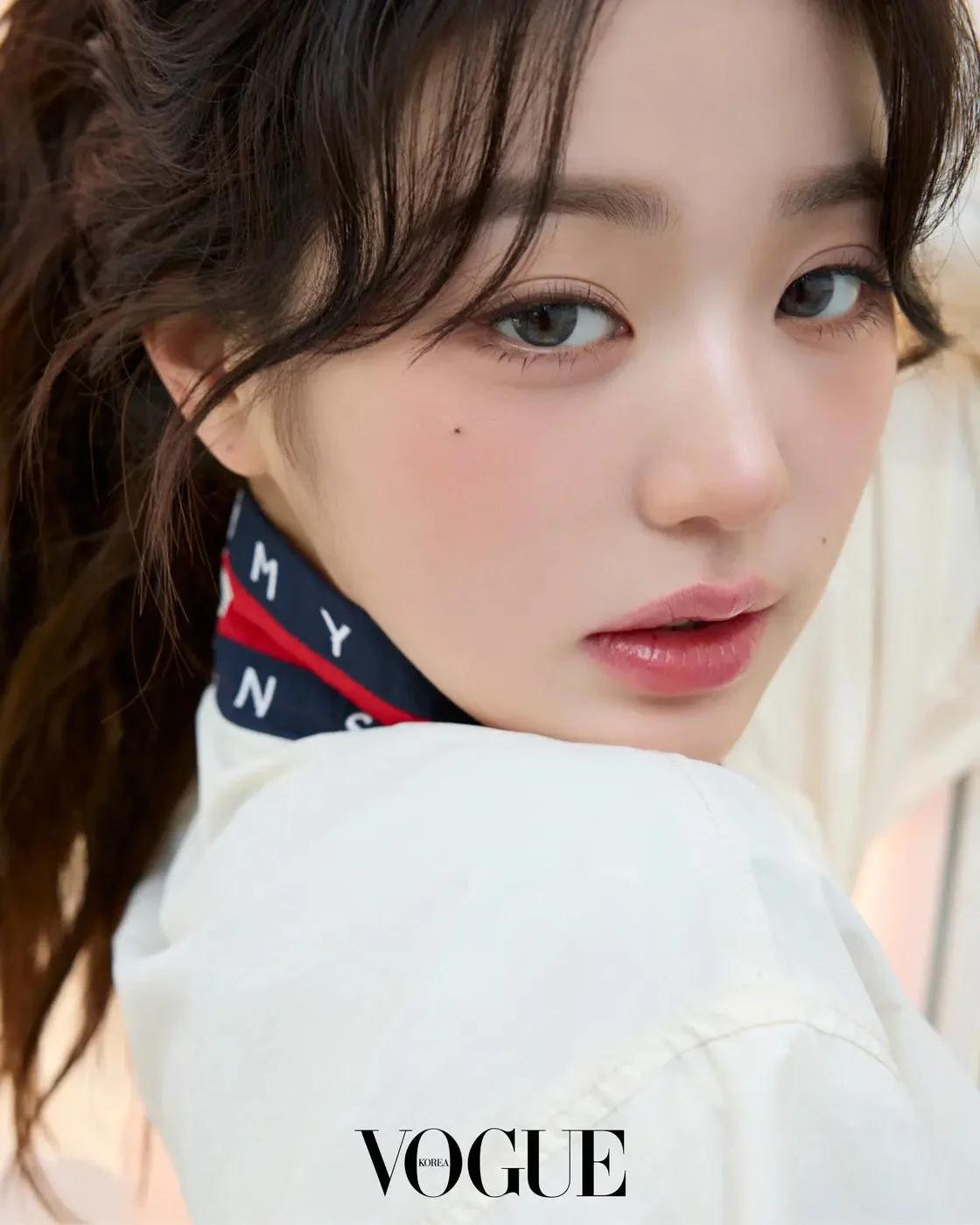 아이브 장원영 보그 화보 - 걸그룹 갤러리