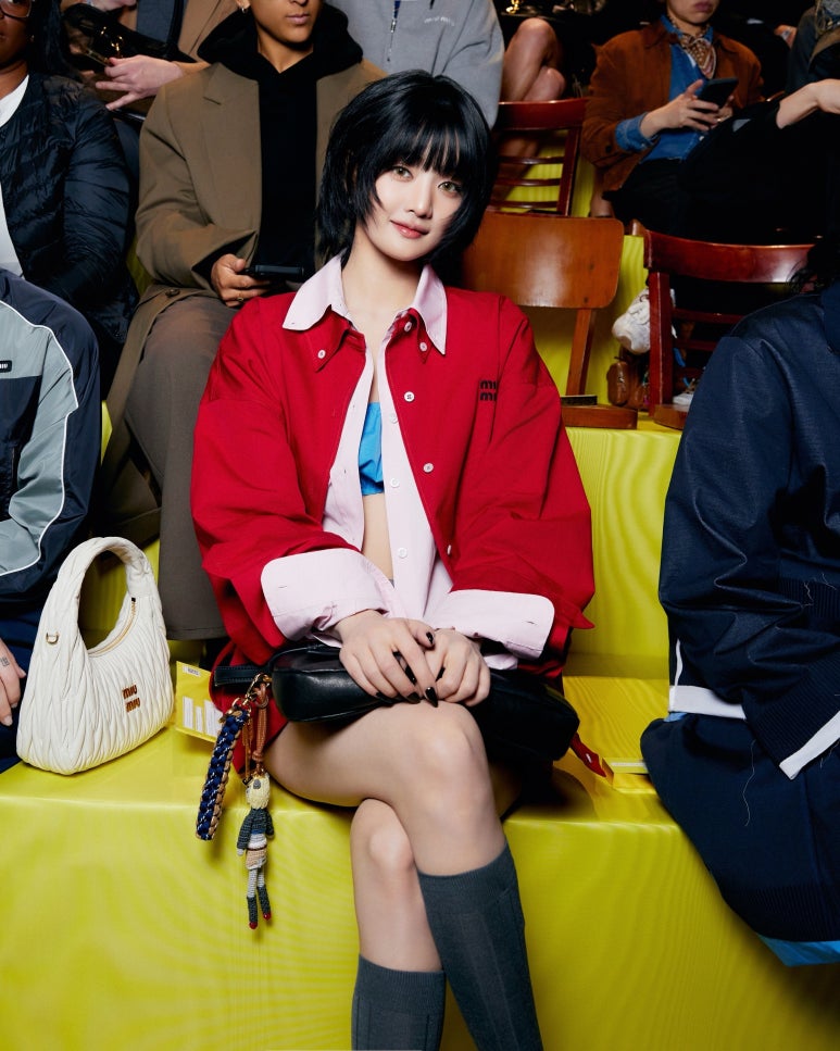 (G)I-DLE((여자)아이들) 민니(MINNIE) 파리 패션위크 미우미우 25FW 컬렉션 패션쇼 고화질 - 걸그룹 갤러리