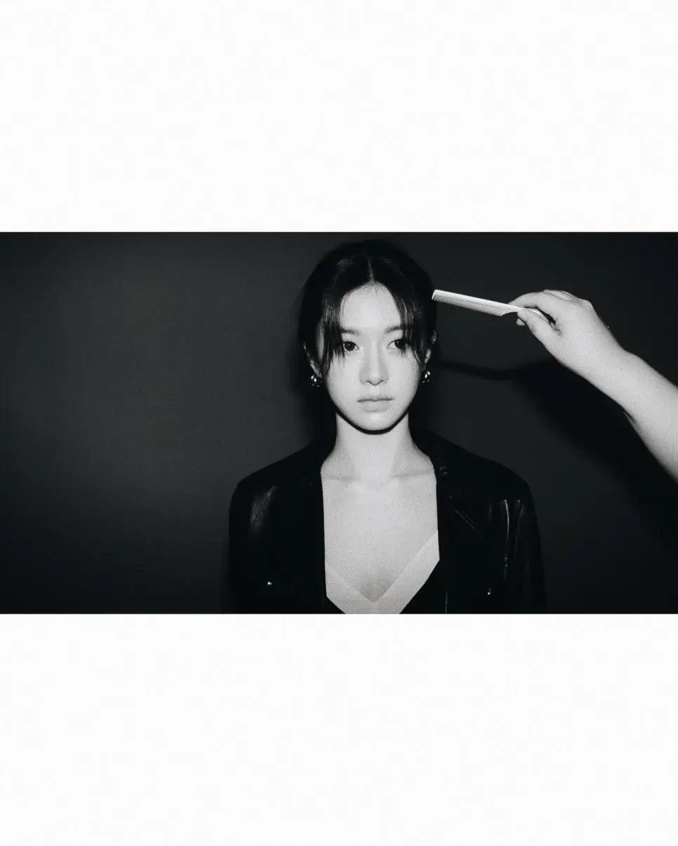 고윤정 엘르 (ELLE) 화보 - 걸그룹 갤러리 고윤정 엘르 (ELLE) 화보 - 걸그룹 갤러리