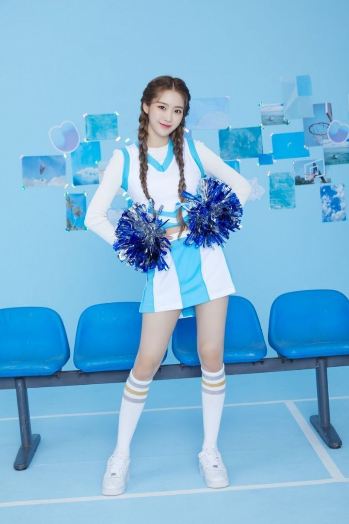 오마이걸 유아, 지호 치어리더 화보 - 걸그룹 갤러리