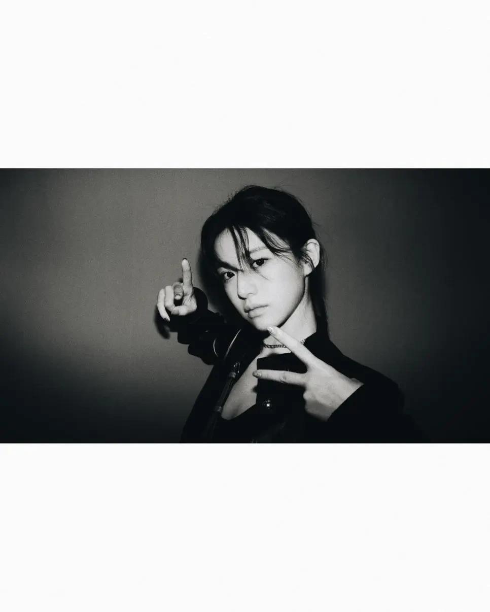 고윤정 엘르 (ELLE) 화보 - 걸그룹 갤러리 고윤정 엘르 (ELLE) 화보 - 걸그룹 갤러리