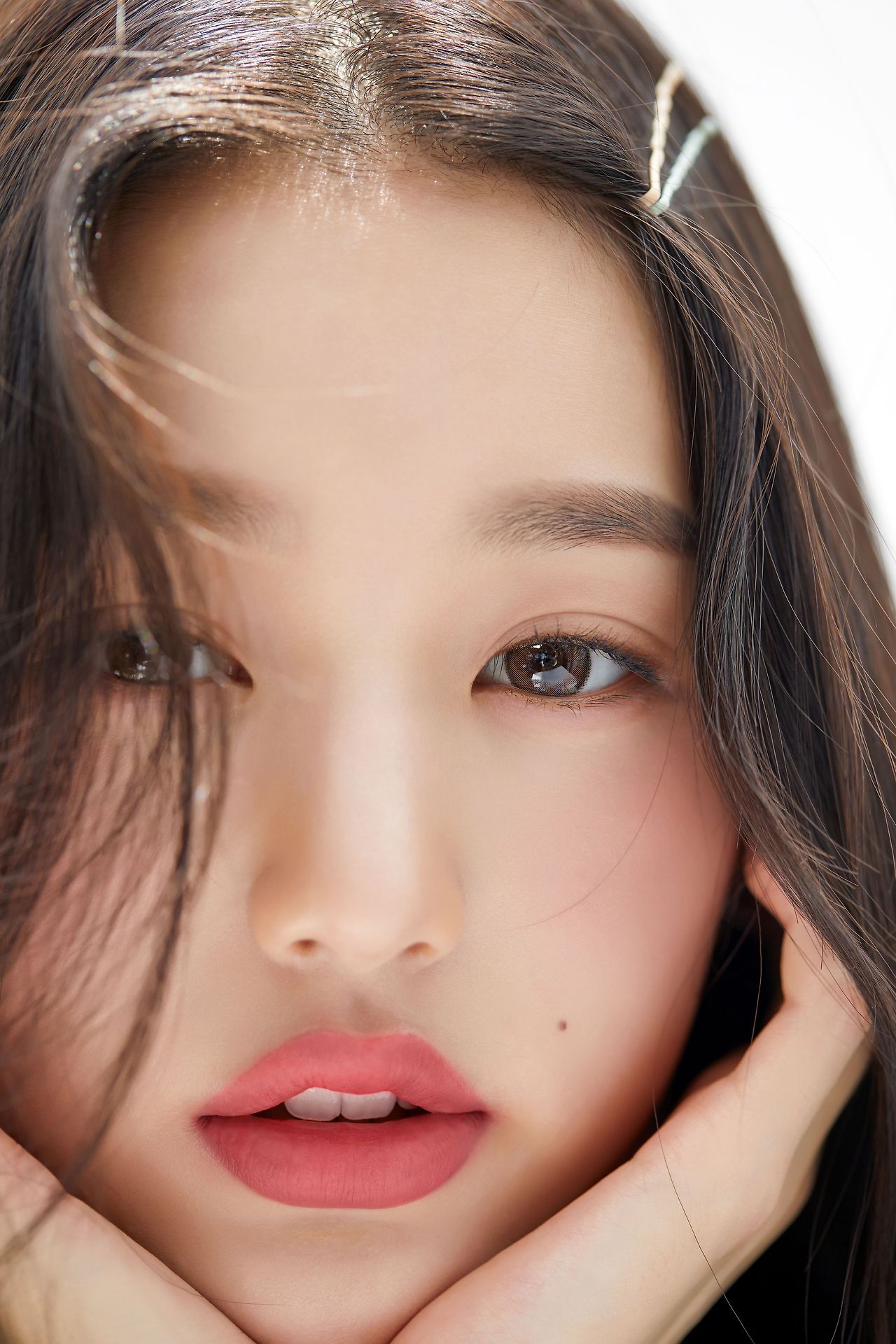 장원영 화보 - 걸그룹 갤러리 장원영 화보 - 걸그룹 갤러리