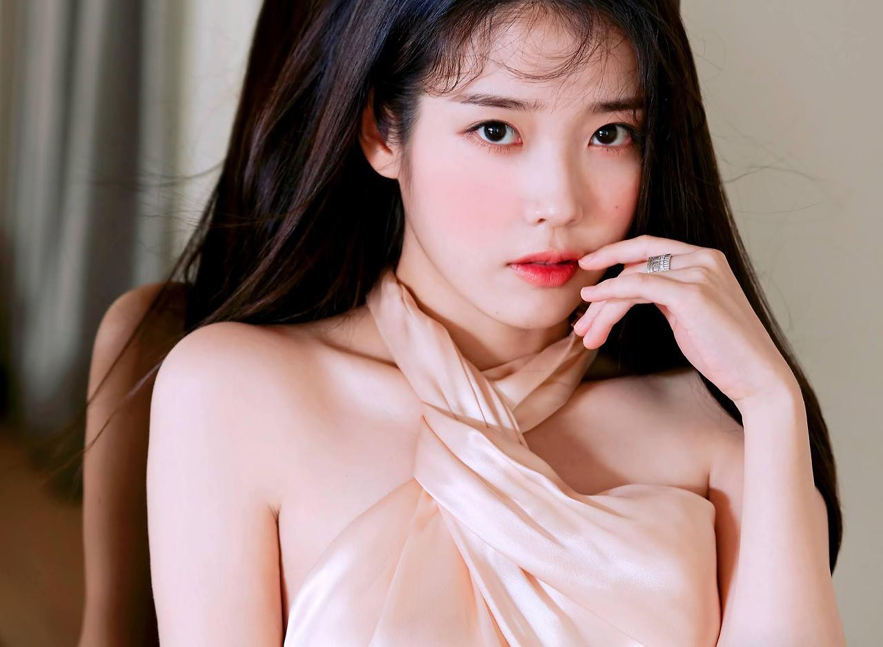 아이유 화보 - 걸그룹 갤러리