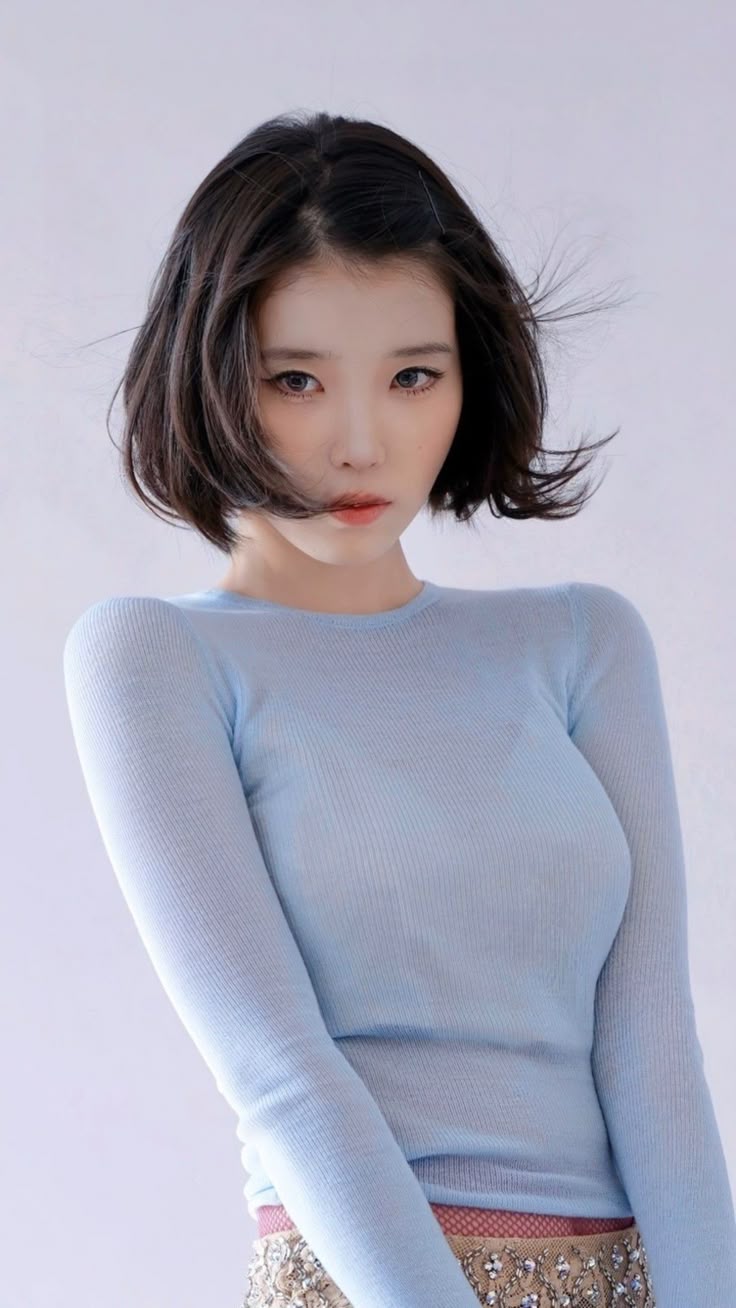 아이유 몸매 - 걸그룹 갤러리 아이유 몸매 - 걸그룹 갤러리