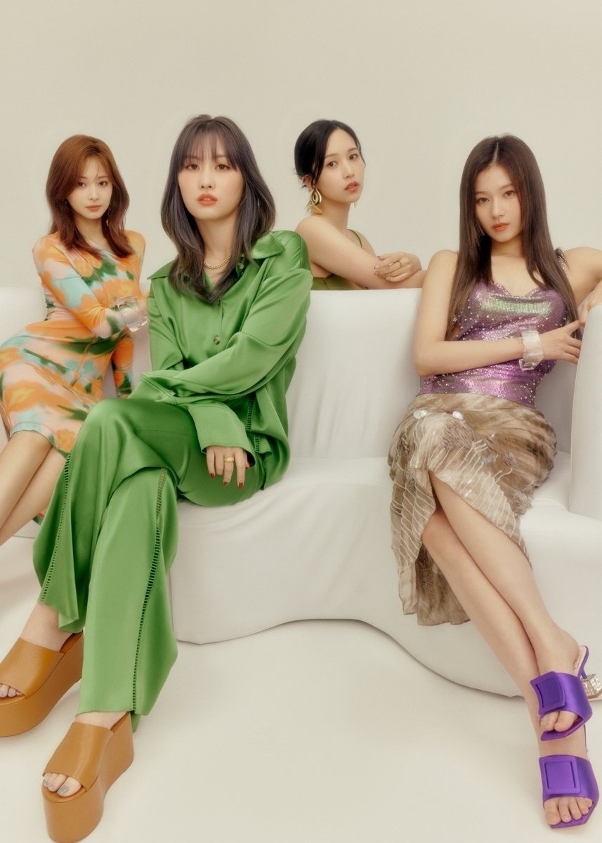 트와이스 화보 - 걸그룹 갤러리 트와이스 화보 - 걸그룹 갤러리