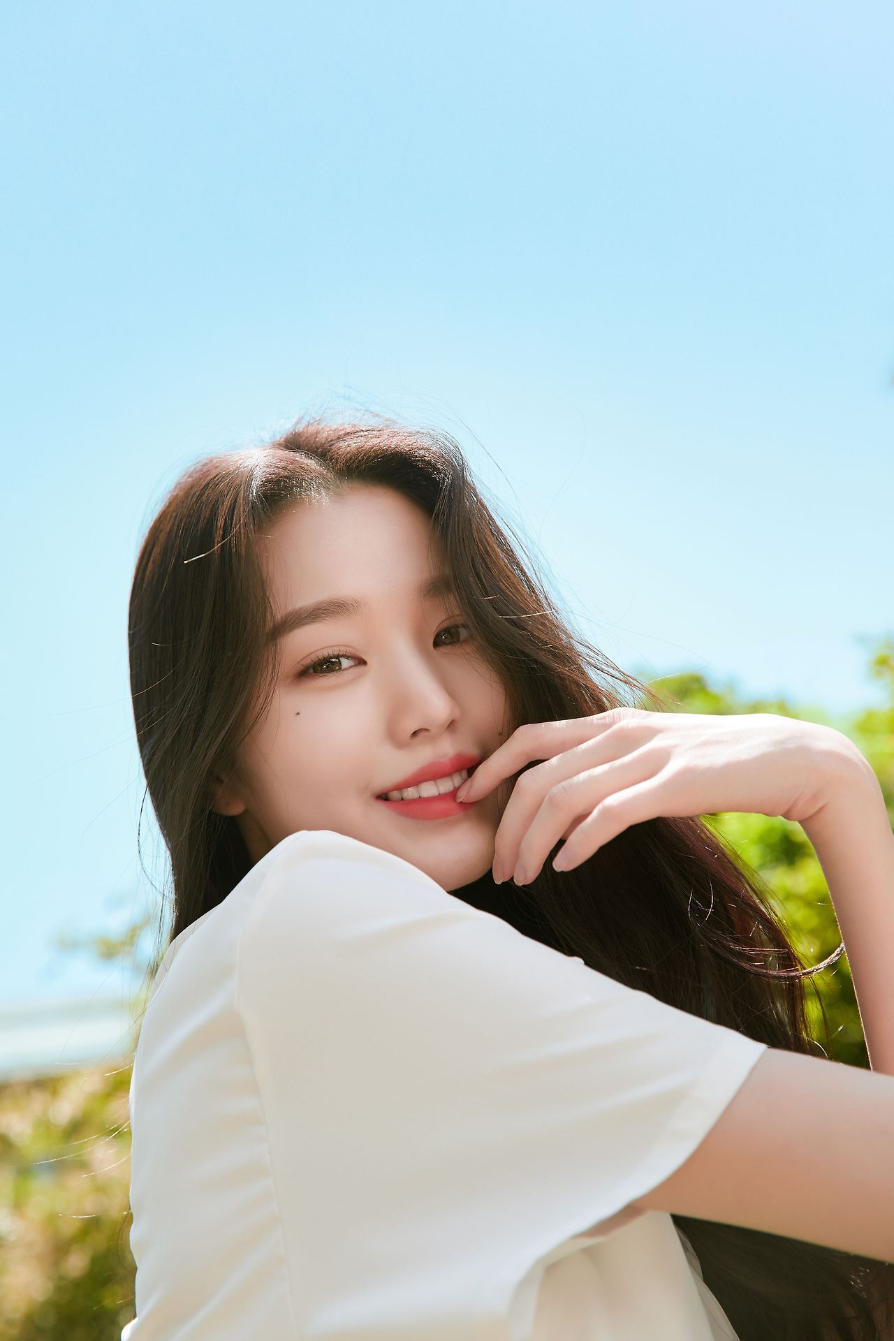 장원영 화보 - 걸그룹 갤러리 장원영 화보 - 걸그룹 갤러리