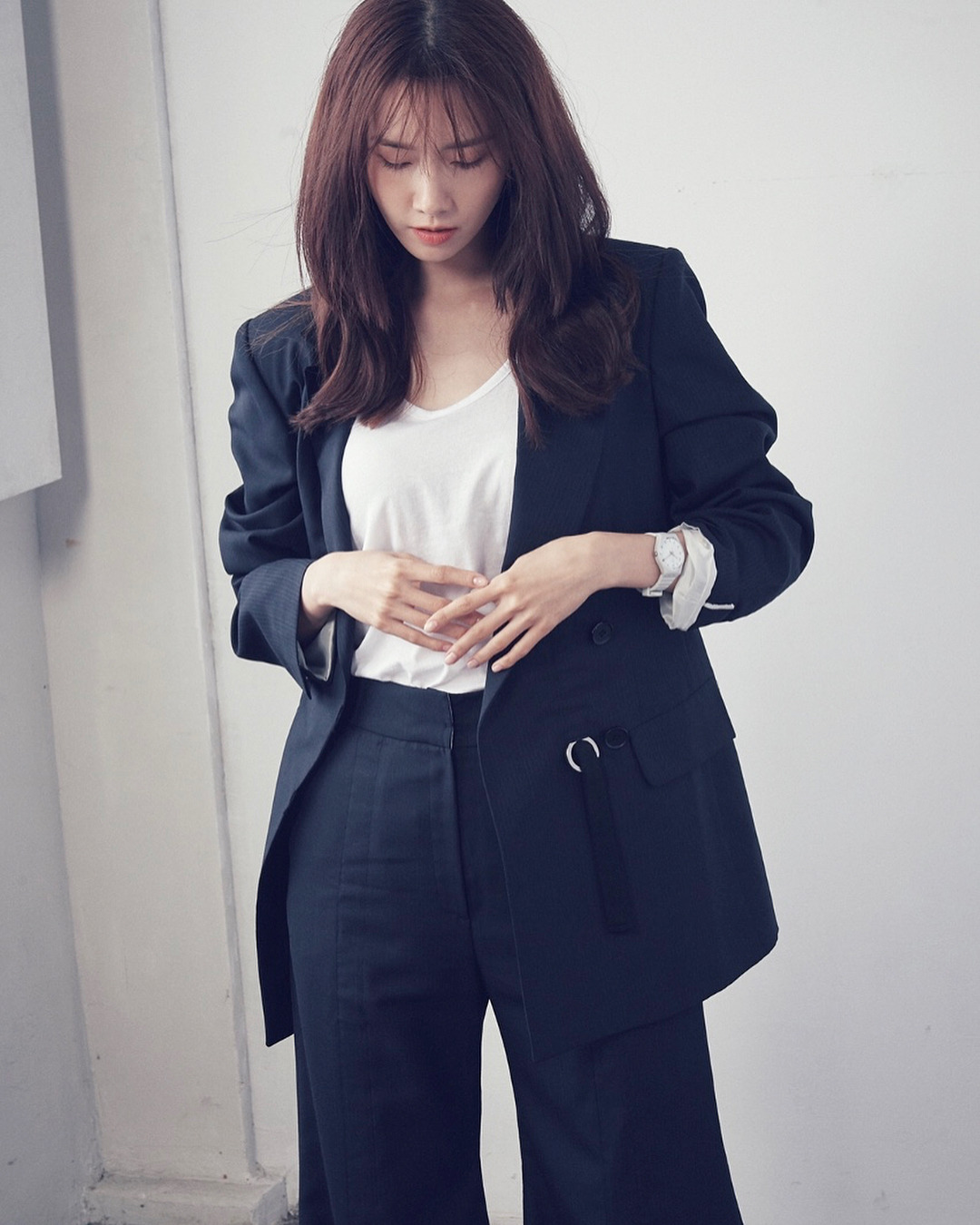 윤아 얼루어 화보 - 걸그룹 갤러리