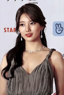수지 몸매 - 걸그룹 갤러리