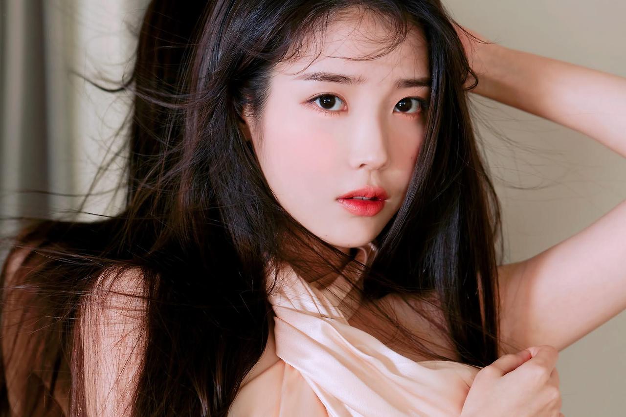 아이유 화보 - 걸그룹 갤러리