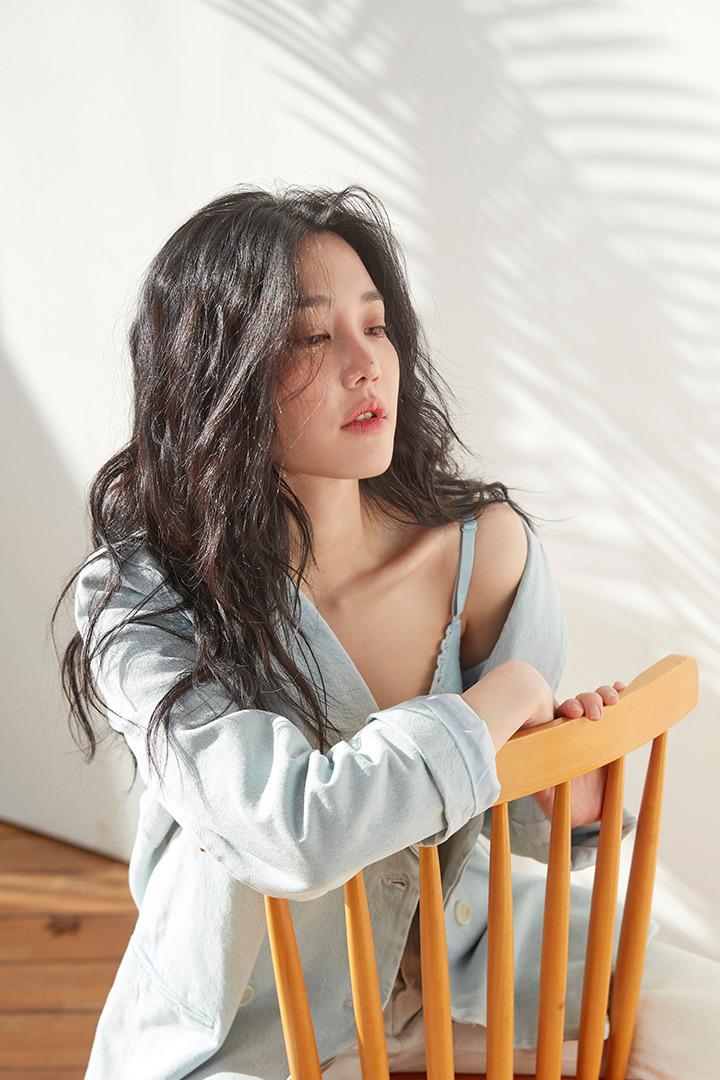 이유비 화보 - 걸그룹 갤러리 이유비 화보 - 걸그룹 갤러리