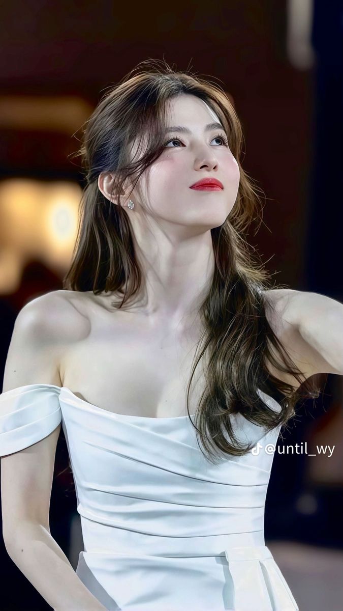 한소희 화보 - 걸그룹 갤러리 한소희 화보 - 걸그룹 갤러리