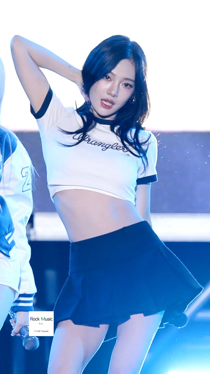 에스파 닝닝 직캠 '위플래쉬 whiplash' (aespa NINGNING Fancam) 충남대학교 축제| 241030 - 걸그룹 직캠 | 아카이브 갤러리