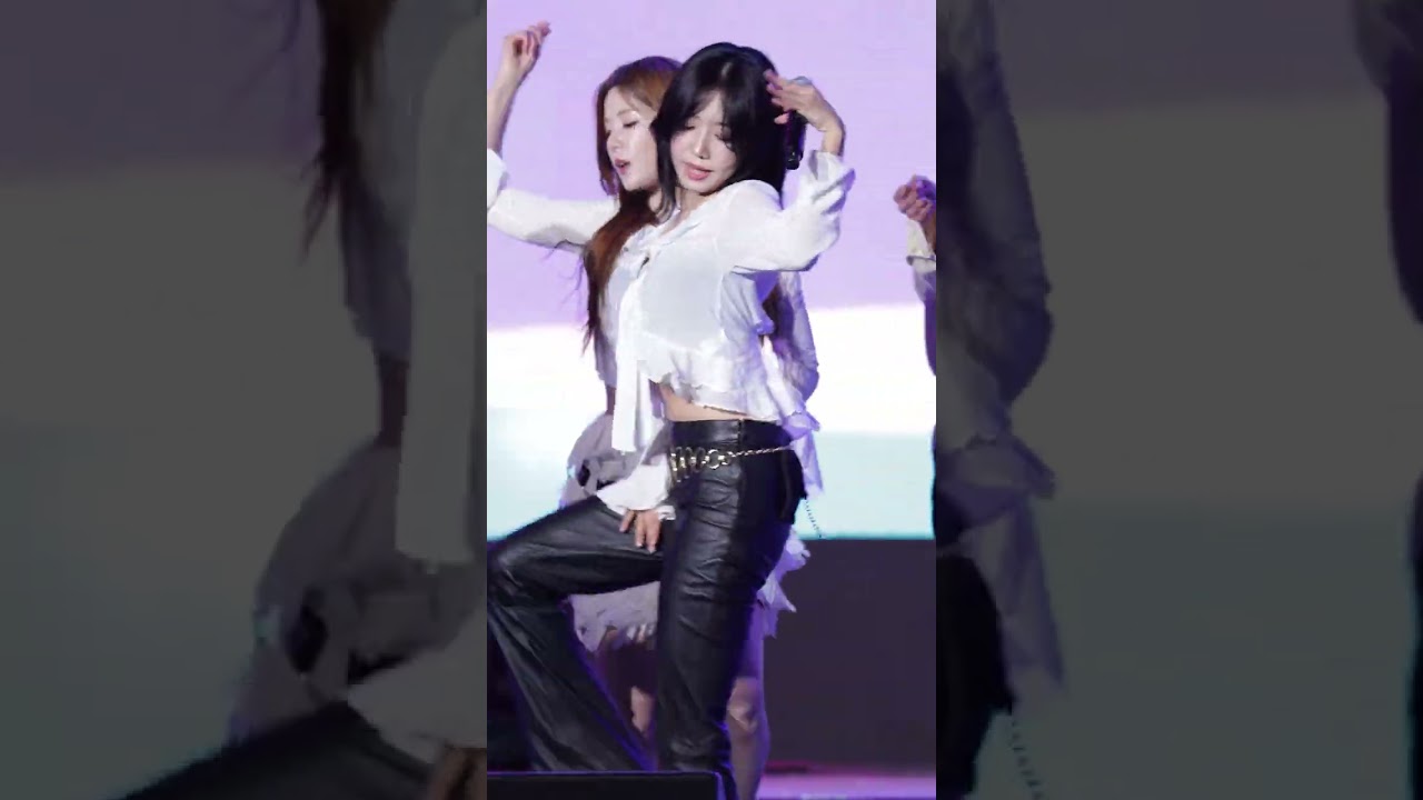 250502 부안 에이핑크(apink) - 덤더럼 초롱 직캠 - 걸그룹 직캠 | 아카이브 갤러리