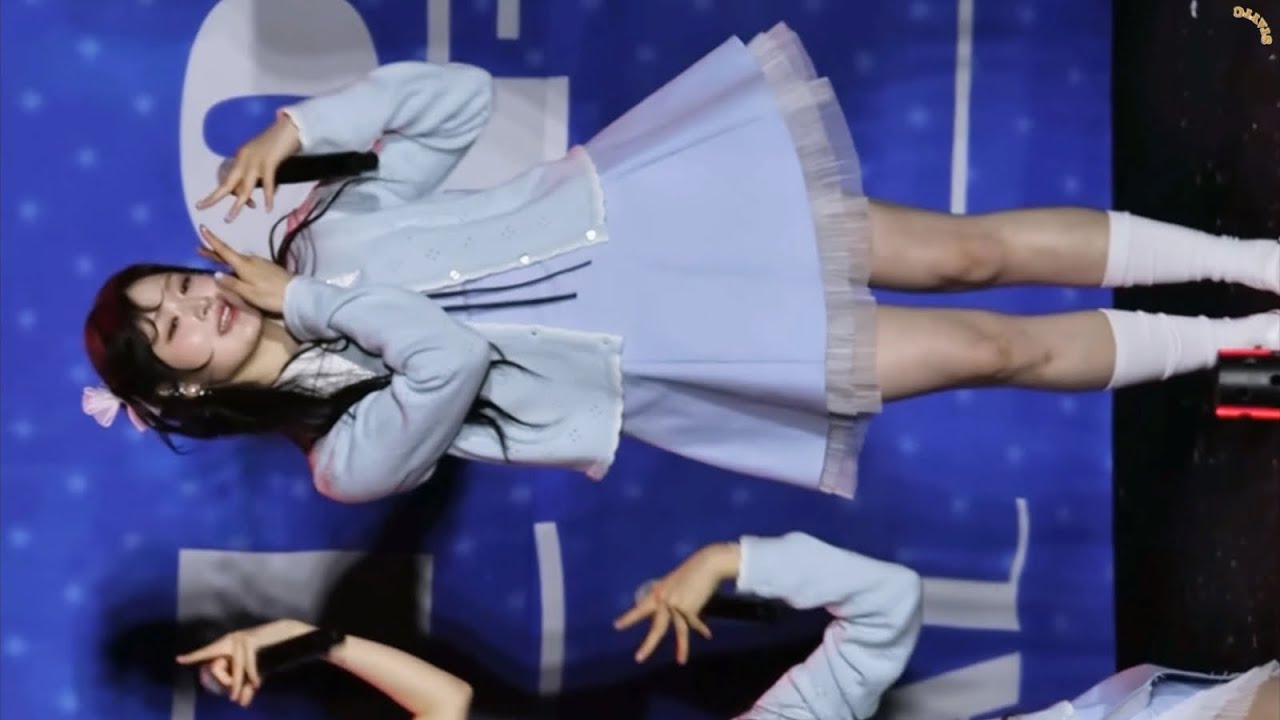 250513 피프티피프티 아테나 직캠 (FIFTY FIFTY ATHENA fancam) 'SOS' @구미대학교 워터페스티벌 - 걸그룹 직캠 | 아카이브 갤러리