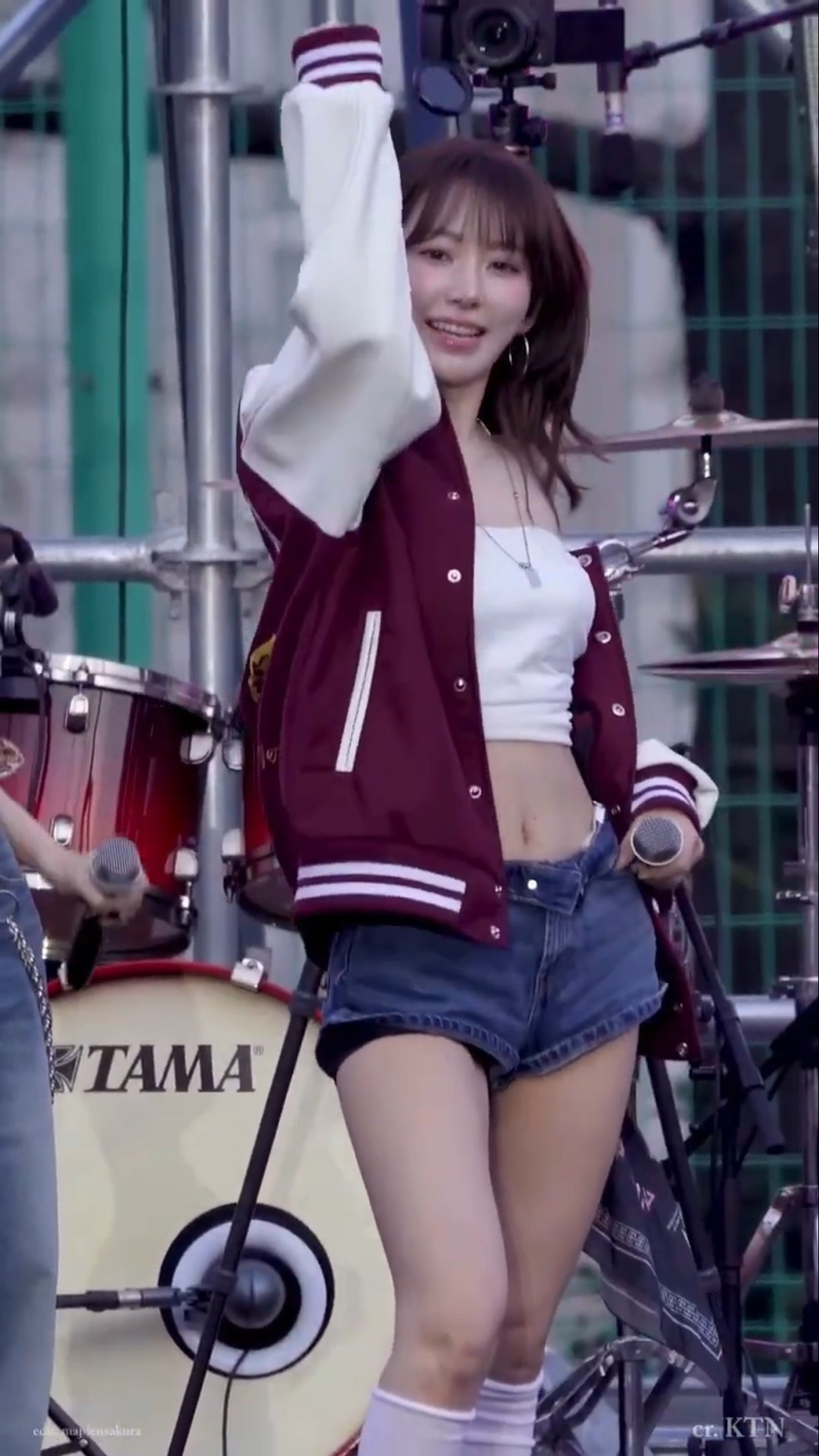 250524 Fire in the Belly @ 고려대학교 입실렌티 #SAKURA #사쿠라 #宮脇咲良 #LE_SSERAFIM #르세라핌 #직캠 #fancam - 걸그룹 직캠 | 아카이브 갤러리