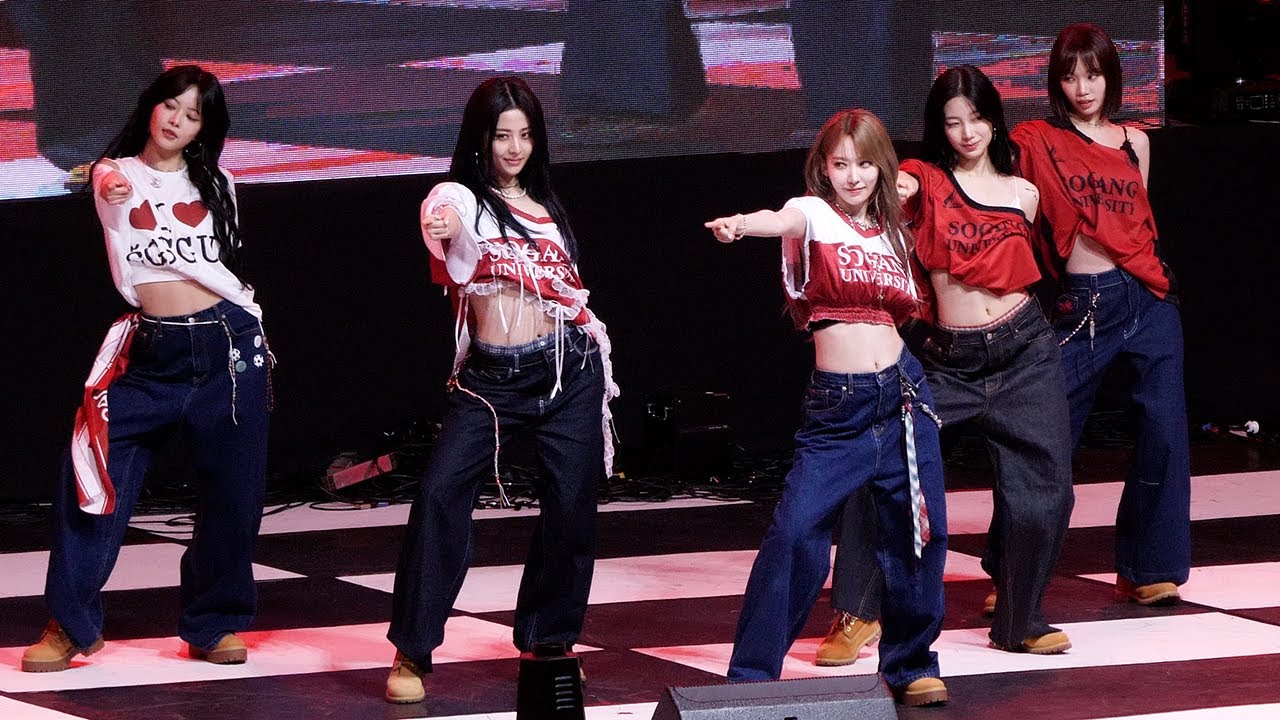 LE SSERAFIM (르세라핌) 올해 첫 대학 축제 4K Full Ver 'CRAZY, Smart, Perfect Night 외 4곡'|서강대 축제 240927 - 걸그룹 직캠 | 아카이브 갤러리 LE SSERAFIM (르세라핌) 올해 첫 대학 축제 4K Full Ver 'CRAZY, Smart, Perfect Night 외 4곡'|서강대 축제 240927 - 걸그룹 직캠 | 아카이브 갤러리