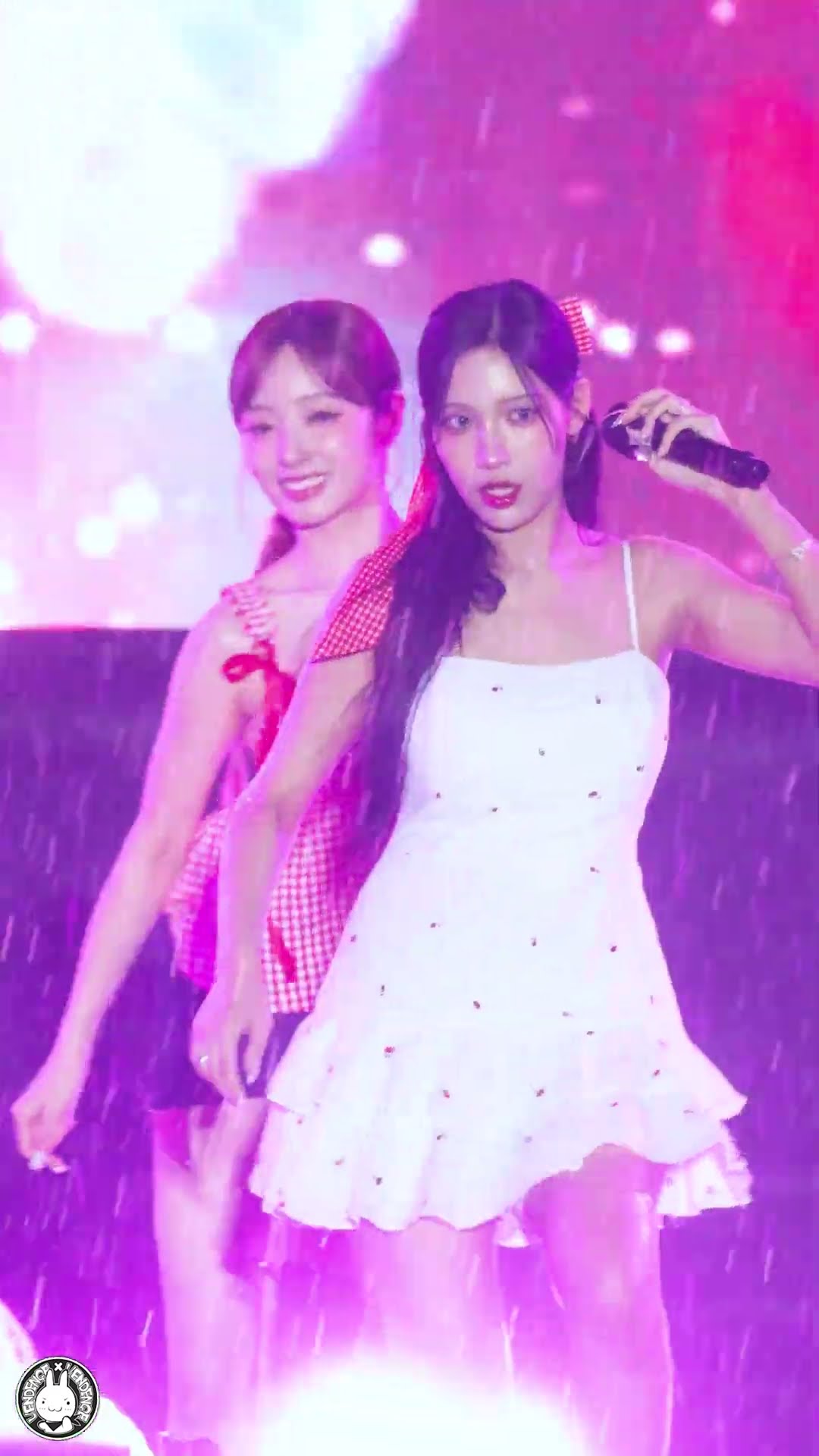 250613 라잇썸 초원 직캠 'POSE!' LIGHTSUMCHOWON Fancam @여수  By 벤뎅이 - 걸그룹 직캠 | 아카이브 갤러리