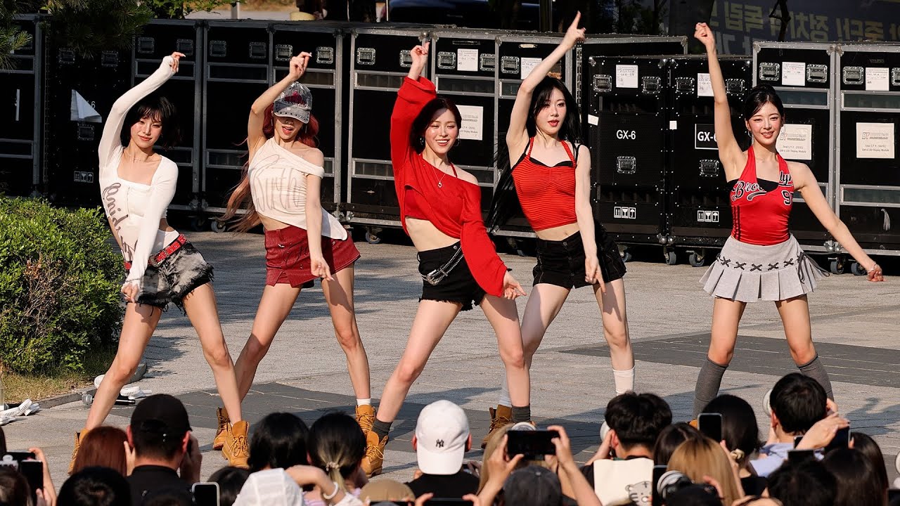 있지(ITZY) - ‘Girls Will Be Girls + Kiss &amp; Tell’ 첼린지 직캠 | 음악중심 미니팬미팅 • 250614 - 걸그룹 직캠 | 아카이브 갤러리