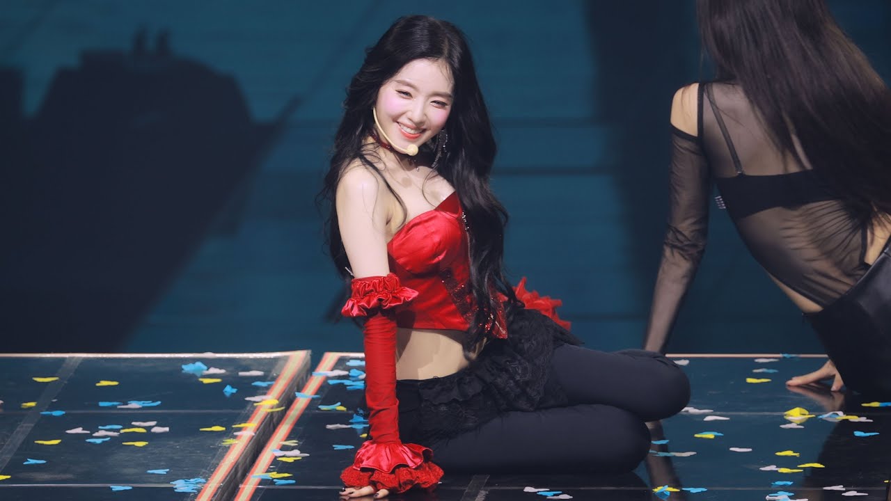 [4K] 250615 레드벨벳 아이린 'Ka-Ching + Start Line' 직캠 (Red Velvet IRENE FanCam) - 걸그룹 직캠 | 아카이브 갤러리