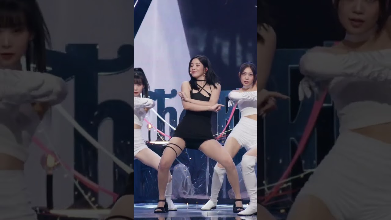 권은비 " THE FLASH" ( KWON EUN -  BI FANCAM ) |   | MusicBank 230804 - 걸그룹 직캠 | 아카이브 갤러리