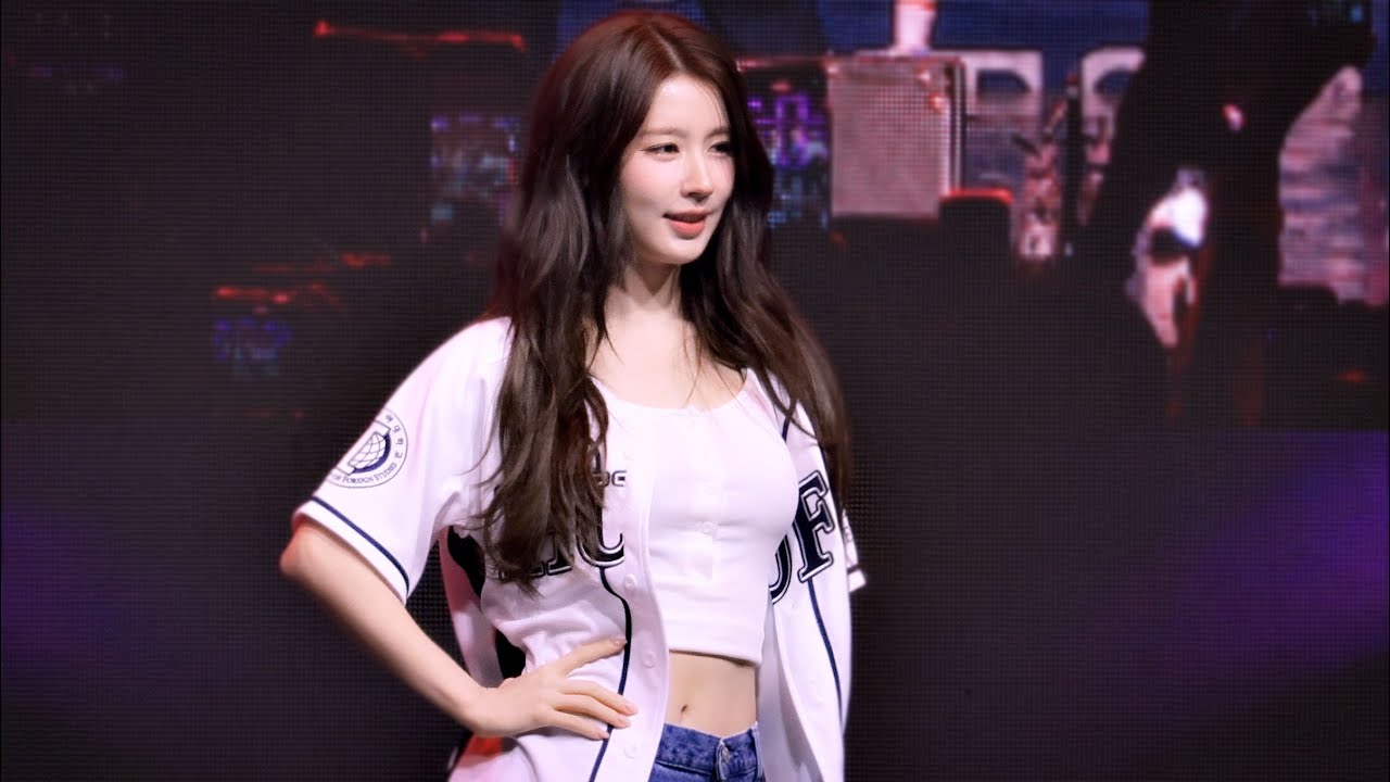 [4K] 250526 아이들 미연 Girlfriend 직캠 (i-dle MIYEON FanCam) - 걸그룹 직캠 | 아카이브 갤러리