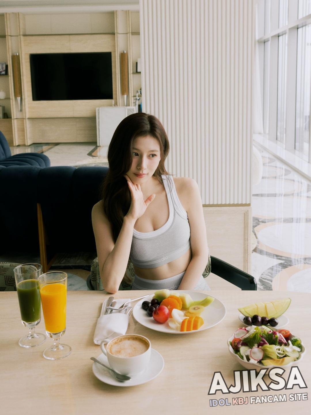 Twixe Sana yoga 사나 요가 필라테스 화보 - 걸그룹 갤러리 Twixe Sana yoga 사나 요가 필라테스 화보 - 걸그룹 갤러리