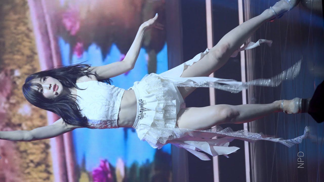 [8K 직캠] 250420 오마이걸(OH MY GIRL) 아린(ARIN) Secret Garden(비밀정원) 직캠(fancam) 2025 OH MY GIRL CONCERT - 걸그룹 직캠 | 아카이브 갤러리