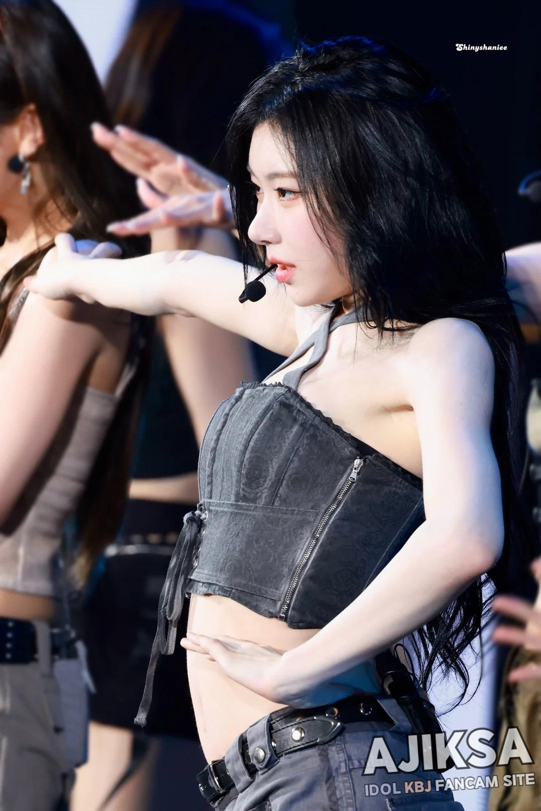ITZY - Chaeryoung - 걸그룹 갤러리 ITZY - Chaeryoung - 걸그룹 갤러리