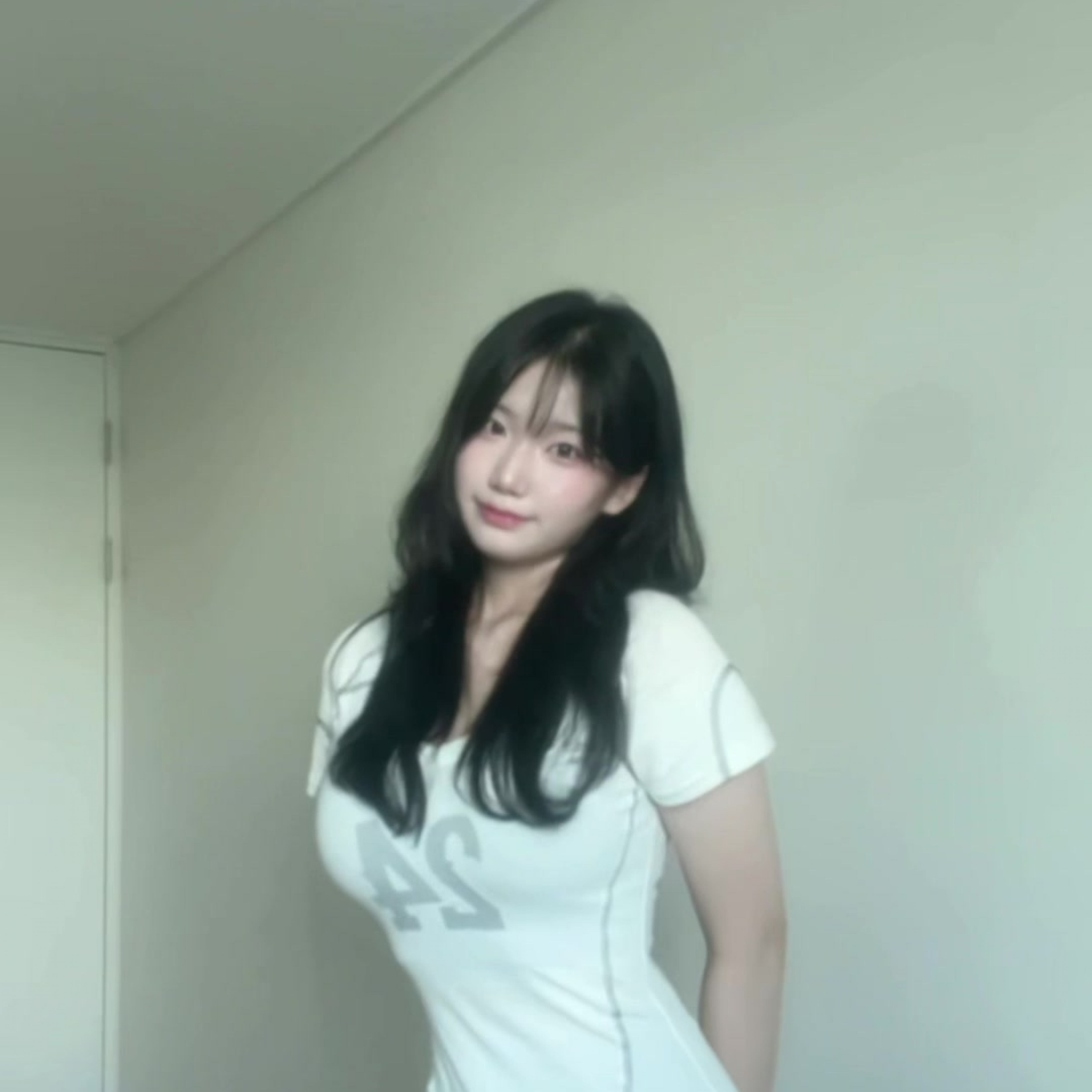 yx_.b1n 꺄 · 8-24 Follow 수능 끝나면 살 뺀다 진짜..#07 - 틱톡 숏폼 | K-POP TikTok Short Form 갤러리 yx_.b1n 꺄 · 8-24 Follow 수능 끝나면 살 뺀다 진짜..#07 - 틱톡 숏폼 | K-POP TikTok Short Form 갤러리