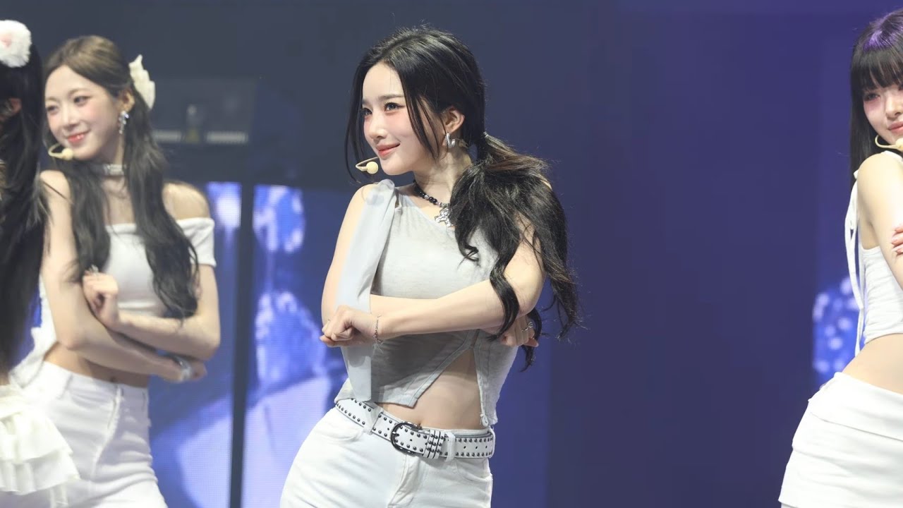 [4k] 251012 트리플에스 알피콘 girl's capitalism 유연 직캠 4k 60p#트리플에스 #tripleS #トリプルS#김유연#유연#KimYooyeon#Yooyeon - 걸그룹 직캠 | 아카이브 갤러리