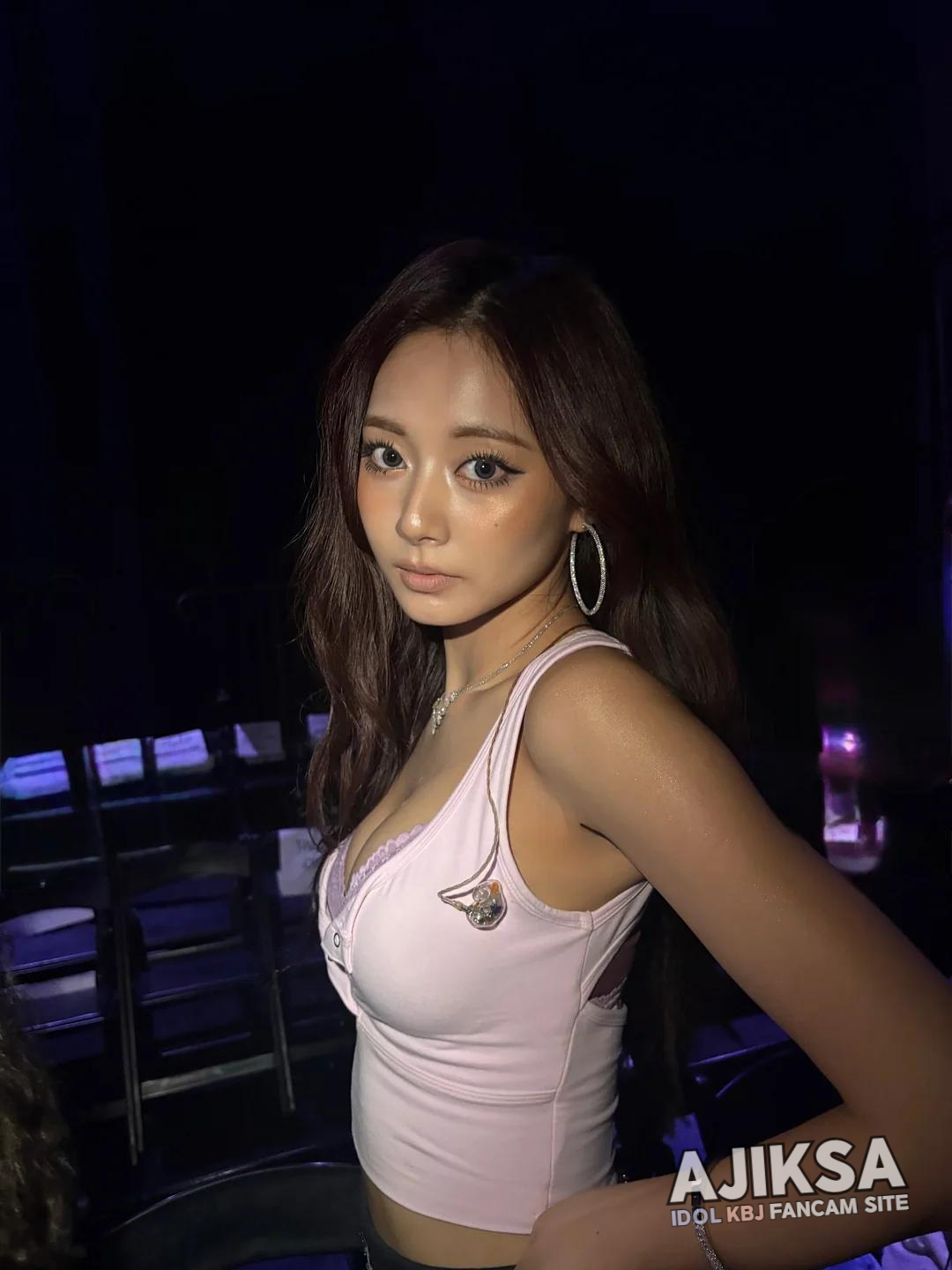 쯔위 빅토리아 시크릿 TWICE at Victoria's Secret Fashion Show 2025 - 걸그룹 갤러리 쯔위 빅토리아 시크릿 TWICE at Victoria's Secret Fashion Show 2025 - 걸그룹 갤러리