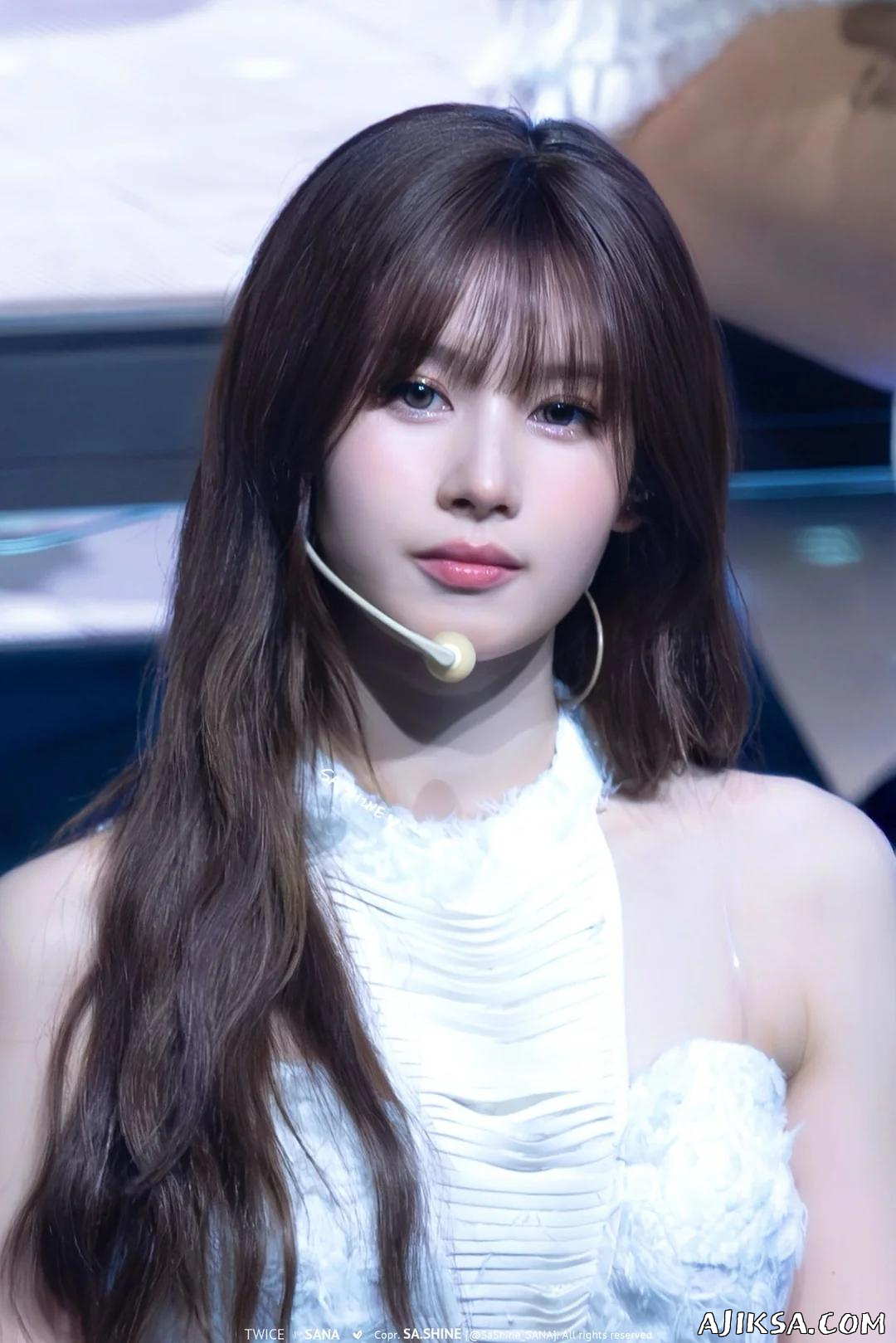251109 Sana looking absolutely stunning - 걸그룹 갤러리
