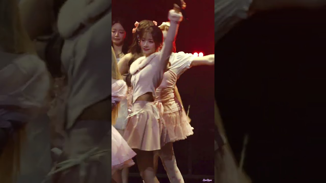 251205 피프티피프티(FIFTY FIFTY) - Push Your Love 아테나 4k60p 직캠 fancam @Welcome to Tweny Party - 걸그룹 직캠 | 아카이브 갤러리