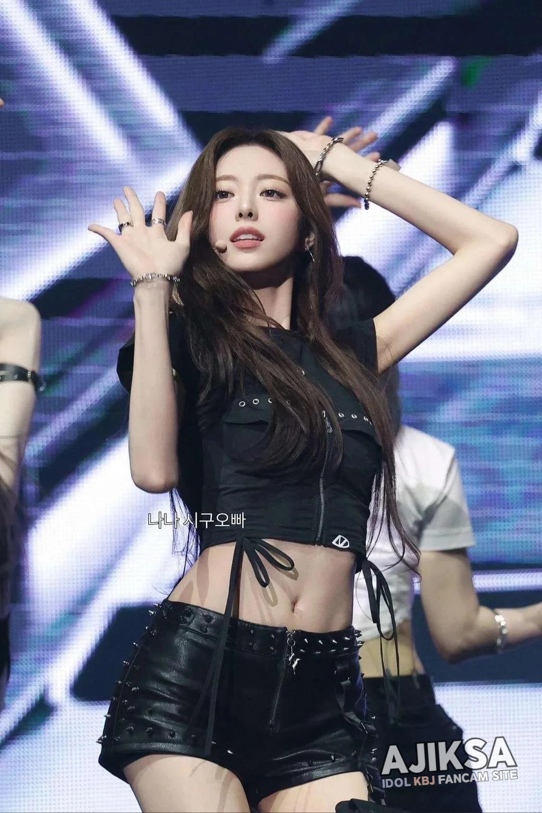ITZY - Yuna - 걸그룹 갤러리